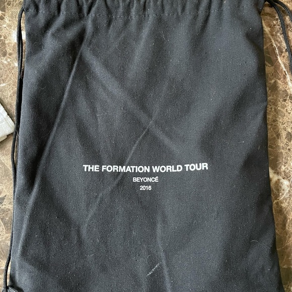 Beyoncé The Formation World Tour VIP Package - Picture 3 of 9